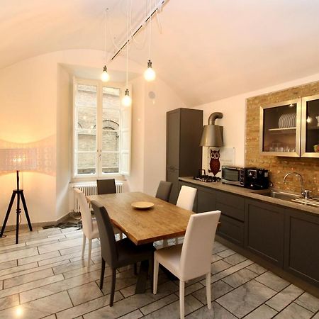 Luxury Suite Apartment Angiolieri Siena Esterno foto