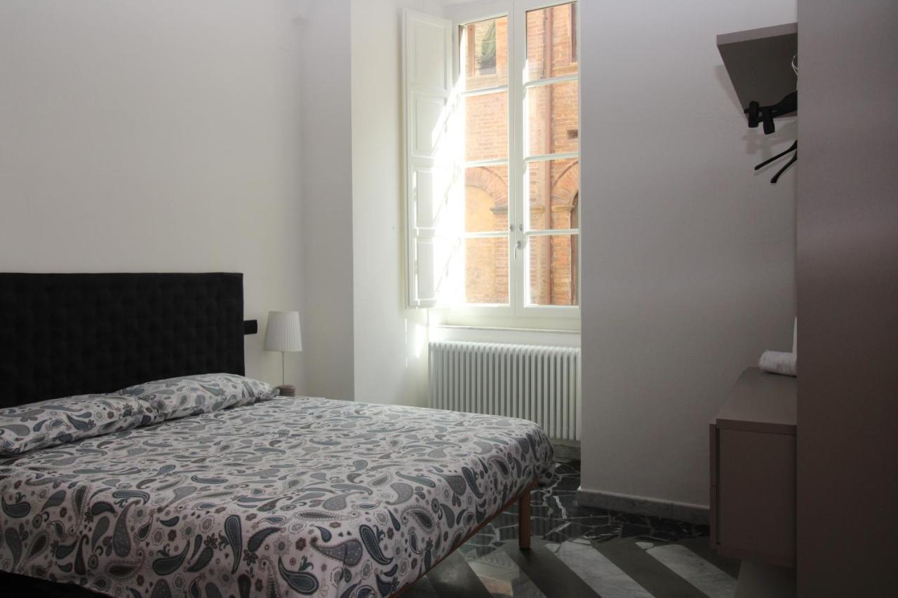 Luxury Suite Apartment Angiolieri Siena Esterno foto