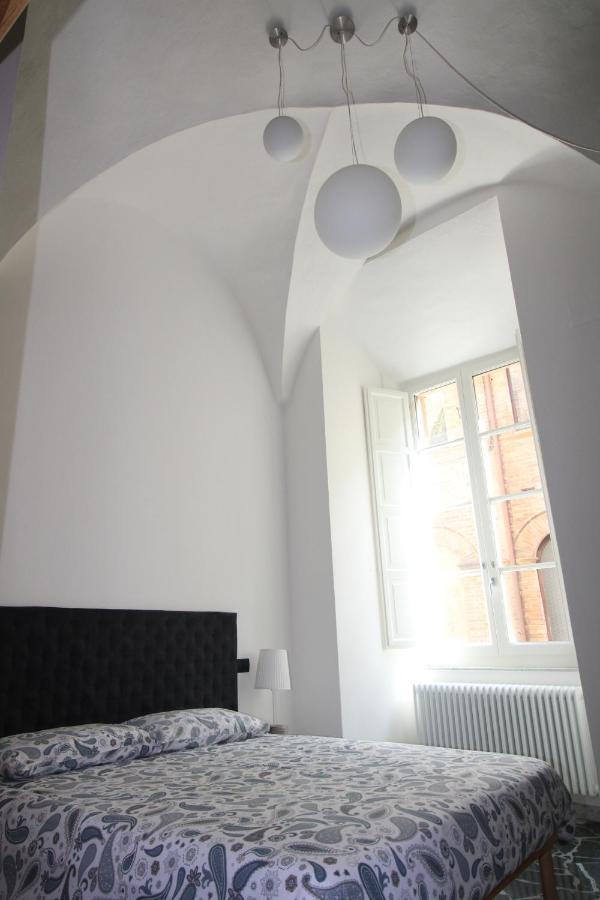 Luxury Suite Apartment Angiolieri Siena Esterno foto